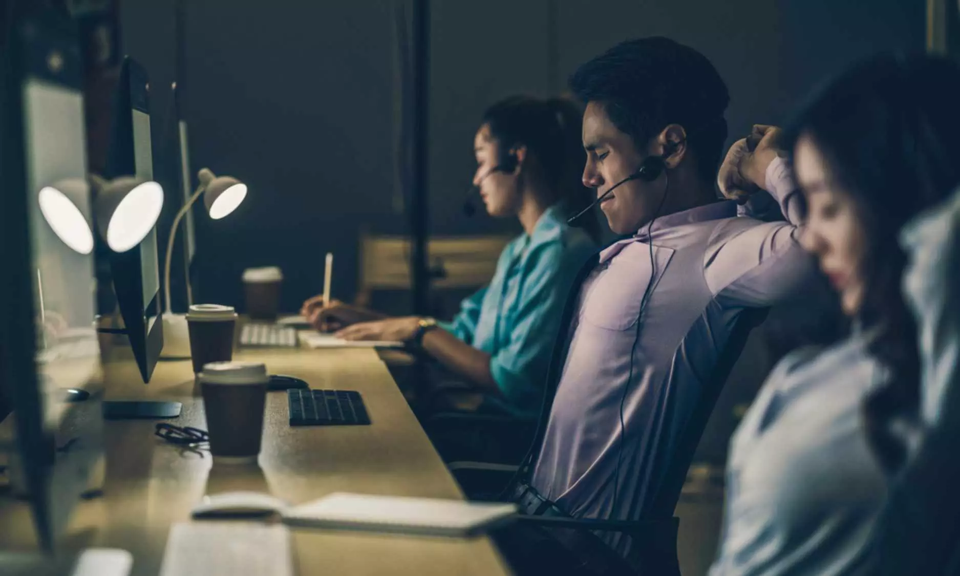 Night Shift: నైట్ షిఫ్ట్ చేసే వారికి నష్టాలే ఎక్కువా? ఆరోగ్యంపై తీవ్ర ప్రభావాలు!