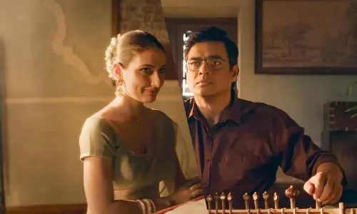 OTT: ఓటీటీలోకి నేరుగా వస్తున్న బాలీవుడ్ రొమాంటిక్ కామెడీ మూవీ – తెలుగులోనూ స్ట్రీమింగ్, జులై 11న రిలీజ్ OTT: ఓటీటీలోకి నేరుగా వస్తున్న బాలీవుడ్ రొమాంటిక్ కామెడీ మూవీ – తెలుగులోనూ స్ట్రీమింగ్, జులై 11న రిలీజ్