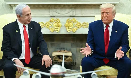 ఇరాన్లో అణు కేంద్రాలపై భారీ దాడికి సన్నాహాలు? ట్రంప్ షాకింగ్ ప్లాన్ ఏంటి? ఇరాన్లో అణు కేంద్రాలపై భారీ దాడికి సన్నాహాలు? ట్రంప్ షాకింగ్ ప్లాన్ ఏంటి?