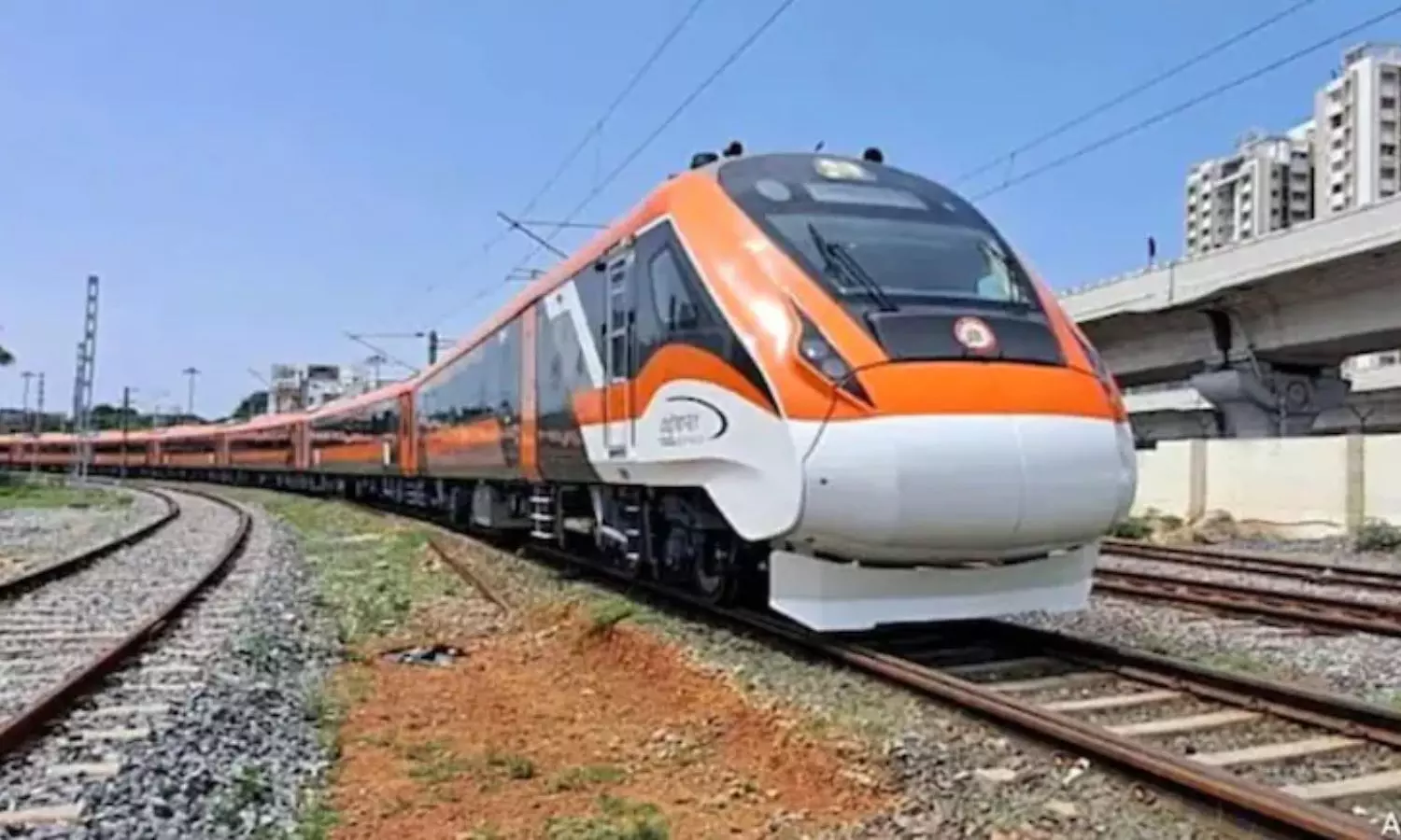New Trains: రైలు ప్రయాణికులకు విజ్నప్తి.. దేశవ్యాప్తంగా 200 కొత్త రైళ్లు రానున్నాయ్