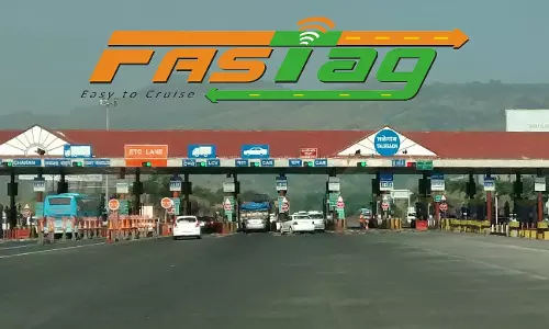 FASTag Annual Pass: వాహనదారులకు గుడ్‌న్యూస్.. ఆగస్టు 15 నుంచి ప్రారంభం.. గడ్కరీ కీలక ప్రకటన!