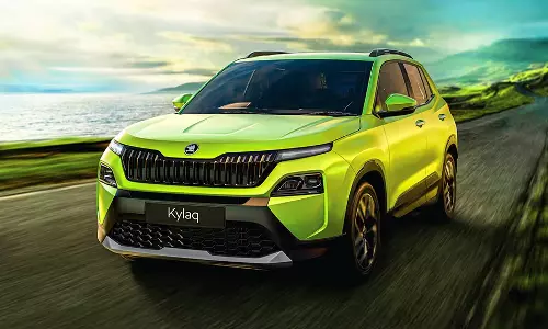 Skoda Kylaq Waiting Period: ఈ కారు మీ సొంతం కావాలంటే 2 నెలలు ఆగాల్సిందే.. ఇంతగా ఎవరు కొంటున్నారు.. ఎందుకింత డిమాండ్..! Skoda Kylaq Waiting Period: ఈ కారు మీ సొంతం కావాలంటే 2 నెలలు ఆగాల్సిందే.. ఇంతగా ఎవరు కొంటున్నారు.. ఎందుకింత డిమాండ్..!