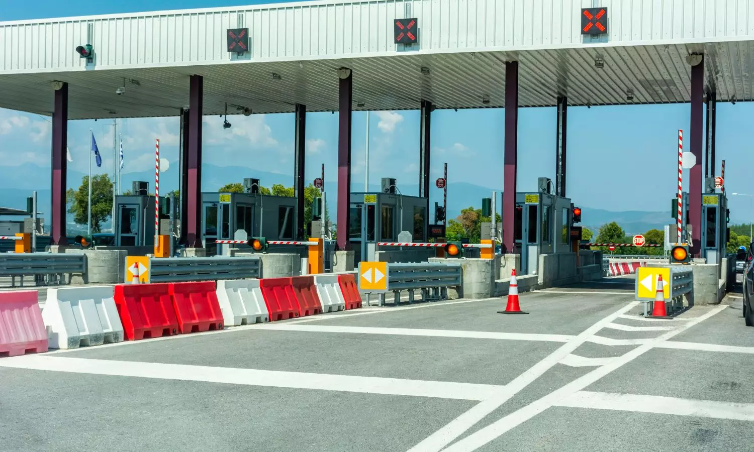 🛣️ Toll Charges For Bikes: బైక్‌లకు టోల్‌ ట్యాక్స్‌ కాదు – కేంద్రం క్లారిటీ ఇచ్చింది!