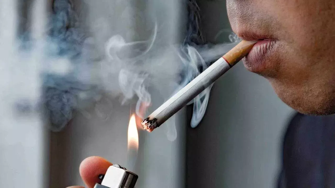 Smoking: సిగరెట్ తాగితే శరీరంలో జరిగే మార్పులివే! Smoking: సిగరెట్ తాగితే శరీరంలో జరిగే మార్పులివే!