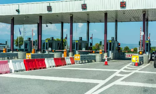 🛣️ Toll Charges For Bikes: బైక్లకు టోల్ ట్యాక్స్ కాదు – కేంద్రం క్లారిటీ ఇచ్చింది! 🛣️ Toll Charges For Bikes: బైక్లకు టోల్ ట్యాక్స్ కాదు – కేంద్రం క్లారిటీ ఇచ్చింది!