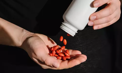 Multi Vitamins: మల్టీవిటమిన్లతో కూడా ముప్పుందా?