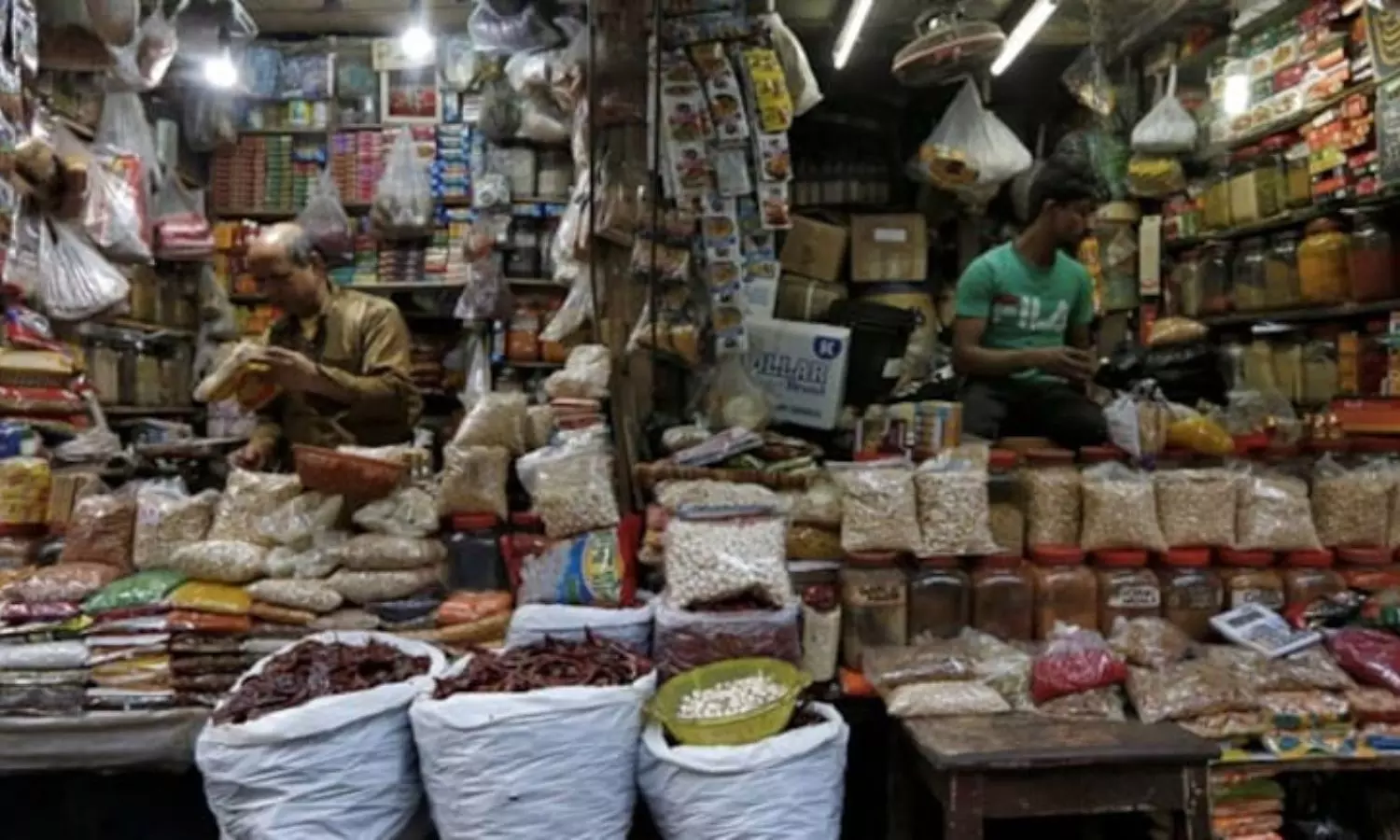 GST Relief For Middle Class Soon Cheaper Toothpaste, Utensils, Clothes, Shoes GST Relief For Middle Class Soon Cheaper Toothpaste, Utensils, Clothes, Shoes