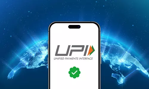 UPI: గూగుల్ పే, ఫోన్ పే యూజర్లూ జాగ్రత్త.. ఆగస్టు 1 నుంచి ఇవన్నీ మారిపోతున్నాయి! UPI: గూగుల్ పే, ఫోన్ పే యూజర్లూ జాగ్రత్త.. ఆగస్టు 1 నుంచి ఇవన్నీ మారిపోతున్నాయి!