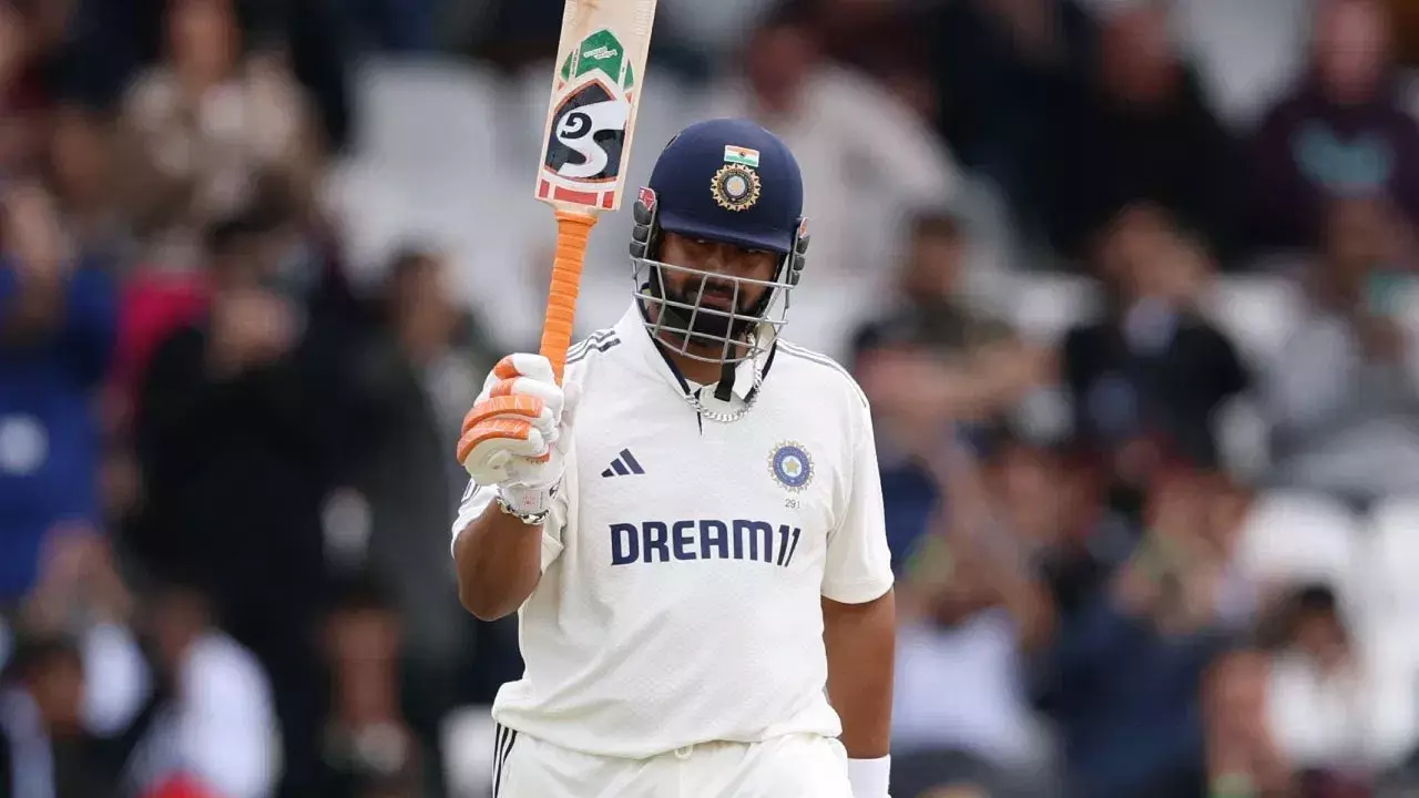 ICC Rankings: మరోసారి దుమ్ములేపిన రిషభ్ పంత్.. గతంతో పోలిస్తే మరింత మెరుగ్గా! ICC Rankings: మరోసారి దుమ్ములేపిన రిషభ్ పంత్.. గతంతో పోలిస్తే మరింత మెరుగ్గా!