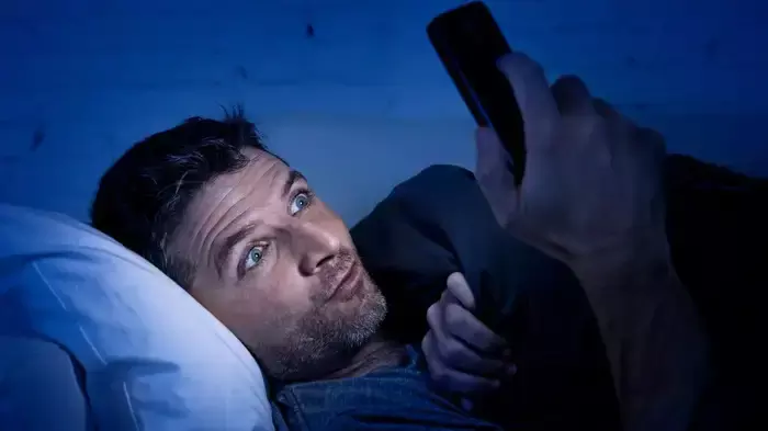 Dark Memes Addiction: డార్క్ మీమ్స్ కు బానిసవుతున్నారా? డబుల్ మీనింగ్స్తో నిండిన ఆలోచనలు… ఇది మీ మానసిక ఆరోగ్యానికి ముప్పు! Dark Memes Addiction: డార్క్ మీమ్స్ కు బానిసవుతున్నారా? డబుల్ మీనింగ్స్తో నిండిన ఆలోచనలు… ఇది మీ మానసిక ఆరోగ్యానికి ముప్పు!