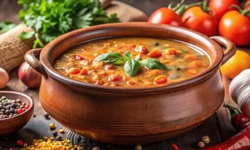 Clay Pot Cooking: మట్టికుండలో వంట చేసుకుని తింటే.. ఎన్ని లాభాలో తెలుసా? Clay Pot Cooking: మట్టికుండలో వంట చేసుకుని తింటే.. ఎన్ని లాభాలో తెలుసా?