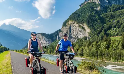 Cycling: సైక్లింగ్ వల్ల కలిగే ఆరోగ్య ప్రయోజనాలు తెలుసా?