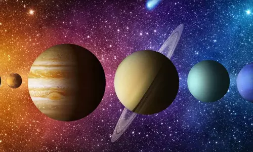 Navpancham Rajyog 2025: జులై 26 నుంచి అదృష్ట దశ ప్రారంభం.. ఈ రాశుల వారికి పట్టిందల్లా బంగారం! Navpancham Rajyog 2025: జులై 26 నుంచి అదృష్ట దశ ప్రారంభం.. ఈ రాశుల వారికి పట్టిందల్లా బంగారం!