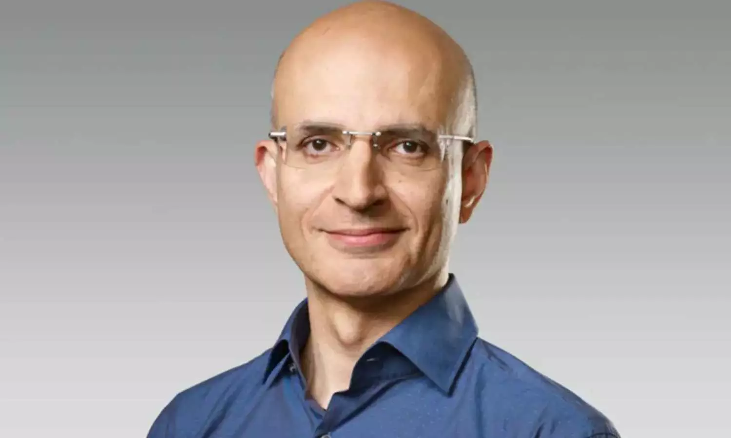 యాపిల్లో భారతీయుడికి భారీ పదోన్నతి – సబిహ్ ఖాన్ కొత్త COO, టిమ్ కుక్ చేతిలో డిజైన్ విభాగం బాధ్యతలు యాపిల్లో భారతీయుడికి భారీ పదోన్నతి – సబిహ్ ఖాన్ కొత్త COO, టిమ్ కుక్ చేతిలో డిజైన్ విభాగం బాధ్యతలు