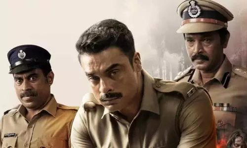 నరివెట్ట OTT రిలీజ్ ట్విస్ట్: ఒక రోజు ముందే స్ట్రీమింగ్‌లోకి వచ్చిన టొవినో థామస్ బ్లాక్‌బస్టర్ మూవీ | ఇప్పుడు తెలుగులోనూ అందుబాటులో!