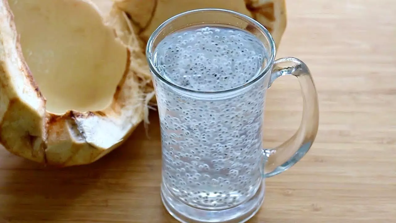 Belly Fat Loss: కొబ్బరి నీళ్లలో సబ్జా కలిపి తాగితే పొట్ట కొవ్వు కరిగిపోతుంది!