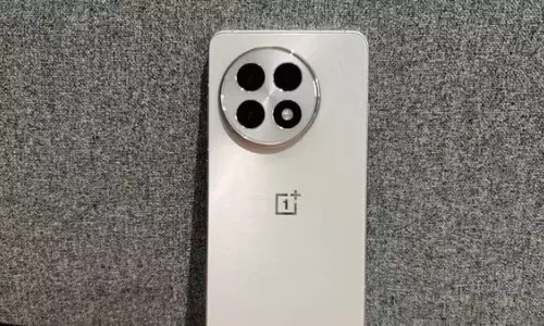 OnePlus 13R: వన్‌ప్లస్ 13ఆర్ పై భారీ డిస్కౌంట్.. జూలై 17 వరకు ఛాన్స్.. చౌకగా కొనేయండి..!