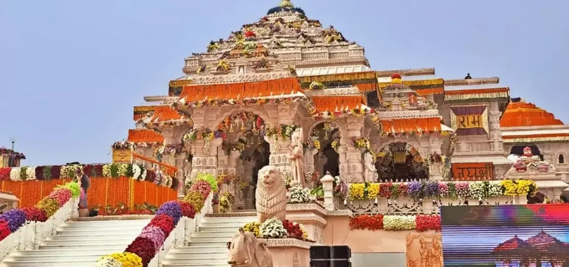 Ayodhya Ram Mandir Set: విశాఖలో అయోధ్య రామ మందిరం నమూనా సెట్ వివాదం – నిర్వాహకులు అరెస్ట్