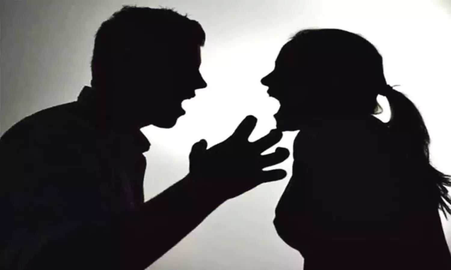 Wife Bites Off and Swallows Husband’s Tongue During Fight in Bihars Gaya Wife Bites Off and Swallows Husband’s Tongue During Fight in Bihars Gaya