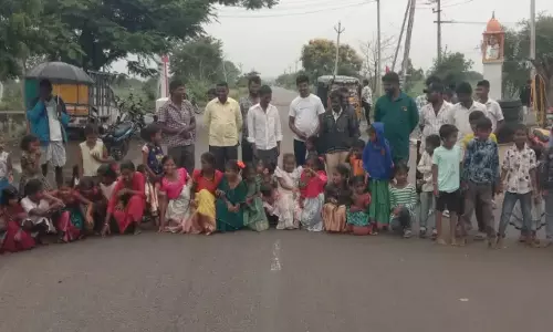 Students Protest Against Teacher Transfer Demand Ramesh to Stay Students Protest Against Teacher Transfer Demand Ramesh to Stay