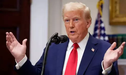 టెక్‌ కంపెనీలు భారతీయులను నియమించొద్దు: గూగుల్‌, మైక్రోసాఫ్ట్‌కి ట్రంప్‌ హెచ్చరిక