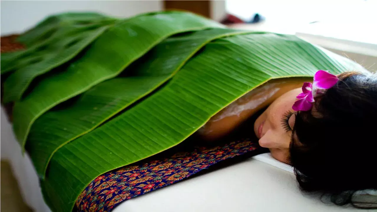 Leaf Bath: పూర్వీకుల వైద్యం.. అరిటాకు స్నానంతో అద్భుతమైన ప్రయోజనాలు