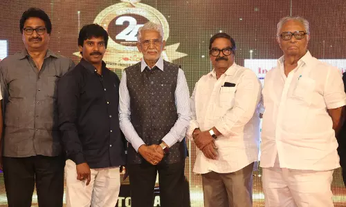 ఘనంగా సంతోషం సౌత్ ఇండియన్ ఫిలిం అవార్డ్స్, సంతోషం ఓటీటీ అవార్డ్స్ 2025 కర్టెన్ రైజర్ ఈవెంట్ ఘనంగా సంతోషం సౌత్ ఇండియన్ ఫిలిం అవార్డ్స్, సంతోషం ఓటీటీ అవార్డ్స్ 2025 కర్టెన్ రైజర్ ఈవెంట్