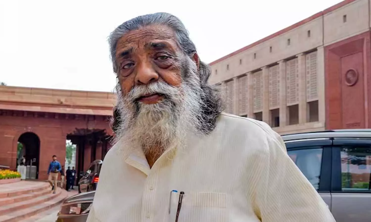 గిరిజన రాజకీయాల్లో అపూర్వ శకానికి ముగింపు.. శిబూ సోరెన్ జీవిత ప్రయాణం గిరిజన రాజకీయాల్లో అపూర్వ శకానికి ముగింపు.. శిబూ సోరెన్ జీవిత ప్రయాణం