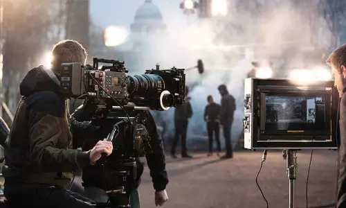 Tollywood: నేటి నుంచి అన్ని తెలుగు సినిమాల షూటింగులు బంద్.. కారణం ఇదే