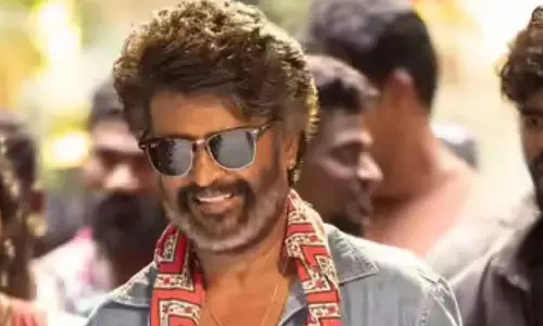 Rajinikanth : నా చేతిలో రూ.2లు చూసి నవ్విన నా ఫ్రెండ్.. పాత జ్ఞాపకాలు గుర్తు చేసుకున్న రజనీకాంత్! Rajinikanth : నా చేతిలో రూ.2లు చూసి నవ్విన నా ఫ్రెండ్.. పాత జ్ఞాపకాలు గుర్తు చేసుకున్న రజనీకాంత్!