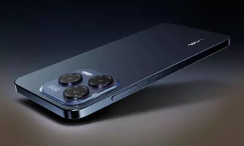 Best Smartphone Under 6000: రూ. 6వేలలో స్మార్ట్‌ ఫోన్‌ కావాలా.? పిచ్చెక్కిచ్చే ఫీచర్లతో అదిరిపోయే ఫోన్స్‌ ఇవే..!