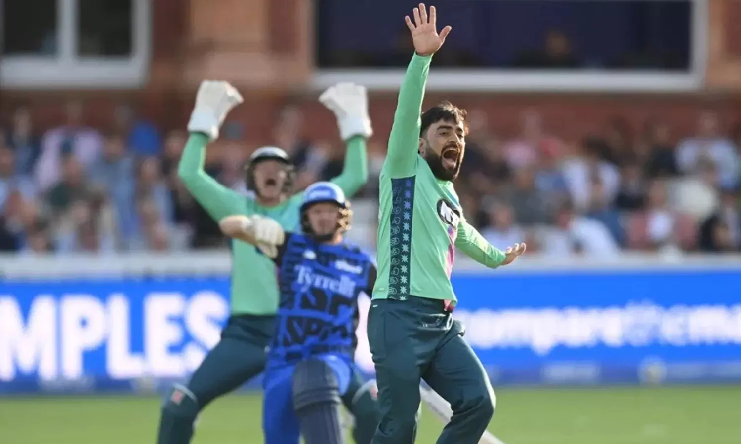 The Hundred : 45 బంతుల్లో 0 పరుగులు.. ది హండ్రెడ్ లో రషీద్ ఖాన్ విధ్వంసం The Hundred : 45 బంతుల్లో 0 పరుగులు.. ది హండ్రెడ్ లో రషీద్ ఖాన్ విధ్వంసం