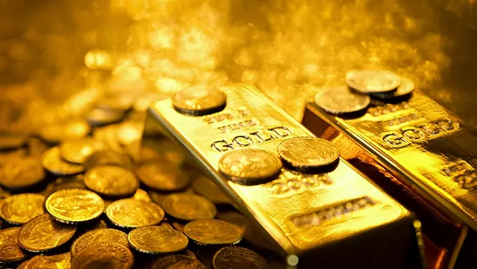 Gold Price: టారిఫ్ టెన్షన్తో బంగారం ధర రికార్డు స్థాయికి! Gold Price: టారిఫ్ టెన్షన్తో బంగారం ధర రికార్డు స్థాయికి!