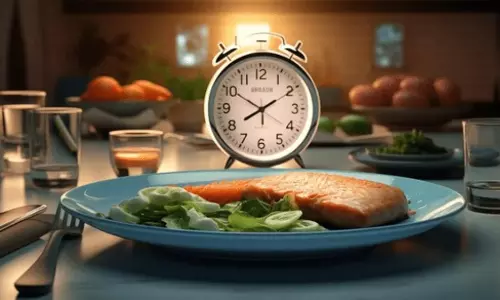 Health Tips: రాత్రి 7 గంటల లోపే భోజనం చేయాల్సిన అవసరం ఏంటి? ఆలస్యంగా తినడం వల్ల ఆరోగ్యానికి కలిగే నష్టాలు ఇవే! Health Tips: రాత్రి 7 గంటల లోపే భోజనం చేయాల్సిన అవసరం ఏంటి? ఆలస్యంగా తినడం వల్ల ఆరోగ్యానికి కలిగే నష్టాలు ఇవే!