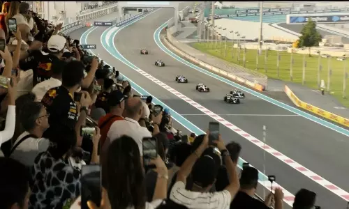 Brad Pitts  F1  Movie Crosses $550 Million at the Worldwide Box Office