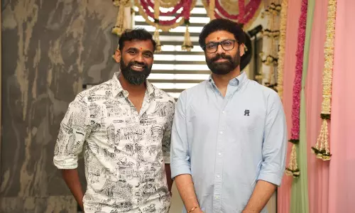 70mm Entertainments: పూజా కార్యక్రమాలతో ఆరు కొత్త సినిమాల స్క్రిప్టులు లాక్ చేసిన 70mm ఎంటర్టైన్మెంట్స్, రెండేళ్లలో ఆరు రిలీజులు 70mm Entertainments: పూజా కార్యక్రమాలతో ఆరు కొత్త సినిమాల స్క్రిప్టులు లాక్ చేసిన 70mm ఎంటర్టైన్మెంట్స్, రెండేళ్లలో ఆరు రిలీజులు