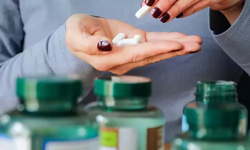 Health Supplements : హెల్త్ సప్లిమెంట్స్ వాడుతున్నారా.. మీకు మూడినట్లే.. వాడే ముందు ఇది తెలుసుకోండి