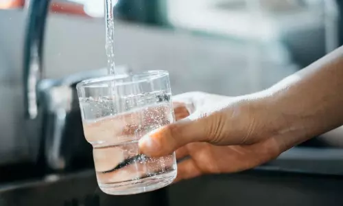 Monsoon Tips : వర్షాకాలంలో నీళ్లు తక్కువగా తాగుతున్నారా? అయితే ఈ సమస్యలు తప్పవు!