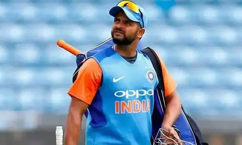 Suresh Raina : అక్రమ బెట్టింగ్ యాప్స్ కేసు.. మాజీ క్రికెటర్కు ఈడీ సమన్లు, విచారణకు హాజరు Suresh Raina : అక్రమ బెట్టింగ్ యాప్స్ కేసు.. మాజీ క్రికెటర్కు ఈడీ సమన్లు, విచారణకు హాజరు