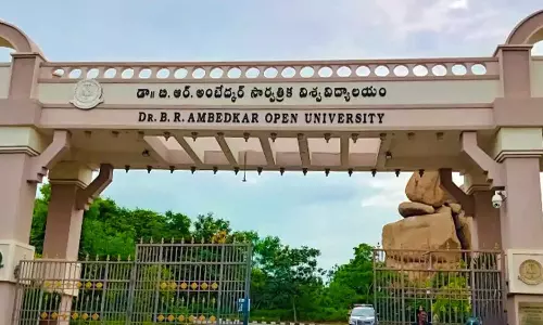 అంబేడ్కర్ ఓపెన్ యూనివర్శిటీలో డిగ్రీ, పీజీ, డిప్లోమా అడ్మిషన్లు – దరఖాస్తు గడువు ఆగస్ట్ 30 వరకు పొడిగింపు