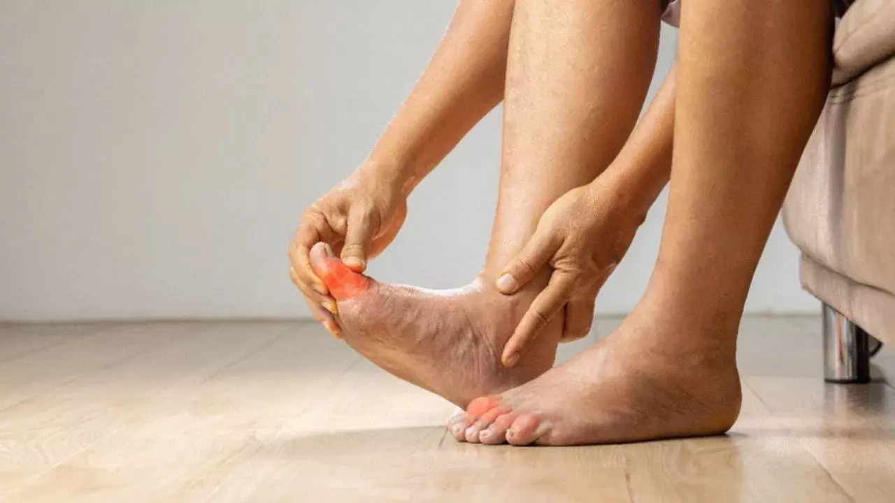 యూరిక్ యాసిడ్ పెరిగితే గుండెపోటు వస్తుందా? నిపుణుల హెచ్చరికలు ఇదే!