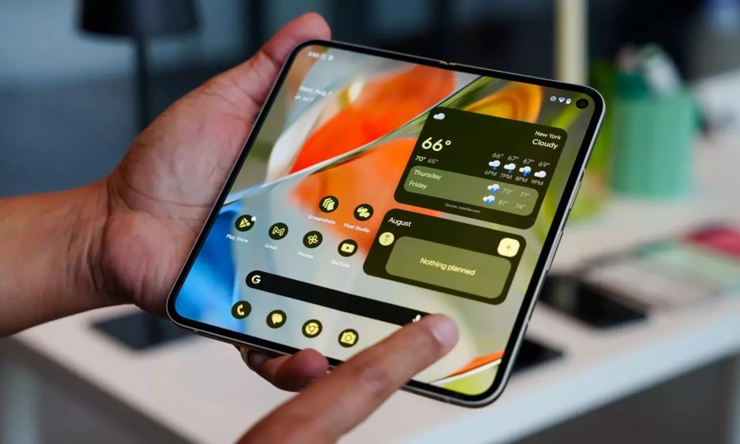 Google Pixel 9 Pro Fold Price cut up to RS 43000