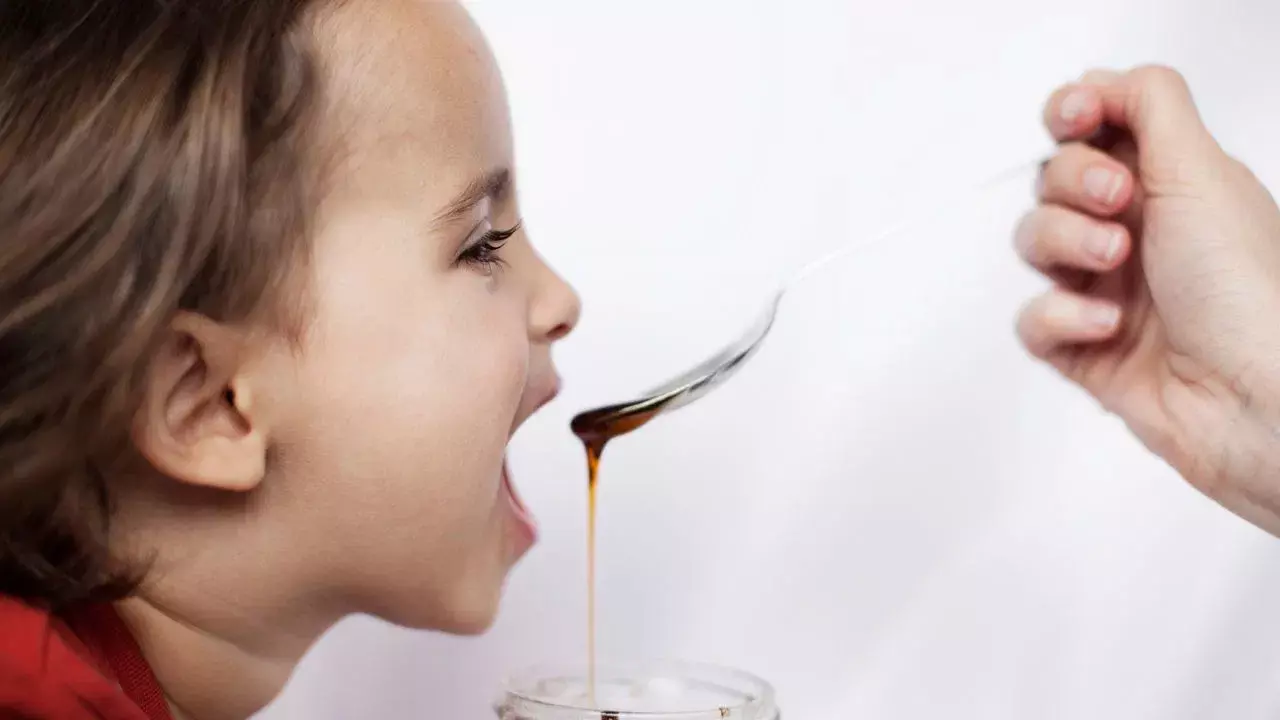 Honey : ఒక సంవత్సరం లోపు పిల్లలకు తేనె ఇవ్వకూడదా? నిపుణులు ఏం చెబుతున్నారంటే!