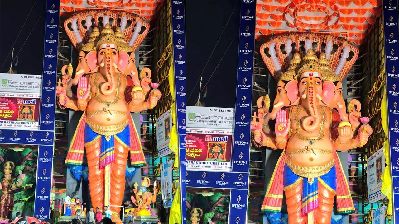 Khairatabad Ganesh 2025: ఖైరతాబాద్ గణేశుడి విశేషాలు మీకోసం!