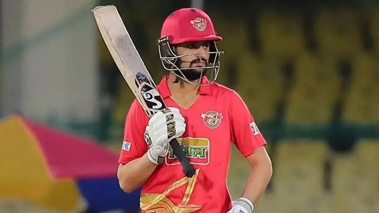 Sameer Rizvi: 11 బంతుల్లో 7 సిక్సర్లు, 2 ఫోర్లు.. బౌలర్లను చీల్చి చెండాడిన సమీర్ రిజ్వీ