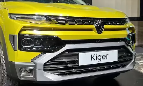Renault Kiger Facelift: కిగర్ ఫేస్‌లిఫ్ట్.. స్టన్నింగ్ లుక్స్.. అప్‌డేటెడ్ ఫీచర్స్.. ఎలా ఉంటుందో..!