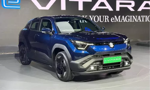 Maruti Suzuki e Vitara SUV: మారుతి మొదటి ఎలక్ట్రిక్ ఎస్యూవీ..సెప్టెంబర్ 3న సేల్.. అప్డేట్స్ అదిరాయ్..! Maruti Suzuki e Vitara SUV: మారుతి మొదటి ఎలక్ట్రిక్ ఎస్యూవీ..సెప్టెంబర్ 3న సేల్.. అప్డేట్స్ అదిరాయ్..!