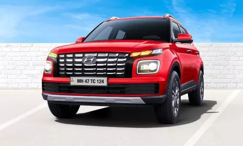 Hyundai Venue Facelift: కొత్త హ్యుందాయ్ వెన్యూ.. ఫోటోస్ లీక్.. ఈసారి ఎలా ఉంటుందంటే..?