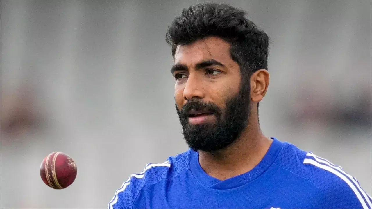 Jasprit Bumrah : దమ్ముంటే నా బౌలింగులో సిక్స్ కొట్టండి.. పాకిస్తాన్ కు బుమ్రా సవాల్