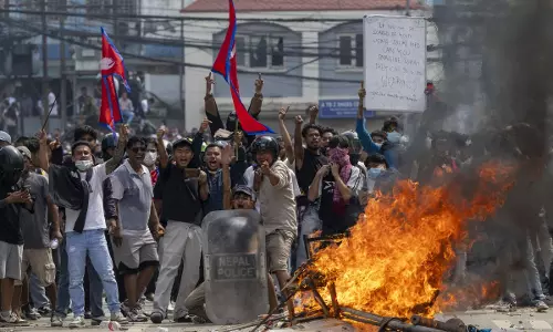 Gen-Z uprising Nepal: సోషల్ మీడియా బ్యాన్‌తో మంటల్లో కాఠ్‌మాండూ – ప్రధాని ఓలి రాజీనామా